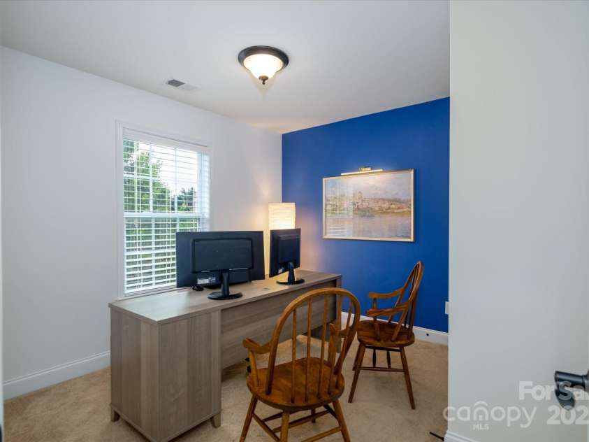 4323 Bright Road, Charlotte, NC 28214.  MLS# CAR4264585, YatesRealty ID 23028. 