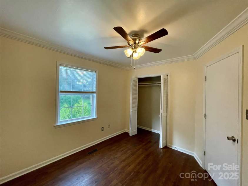 250 Nixon Road, Belmont, NC 28012.  MLS# CAR4275204, YatesRealty ID 23029. 