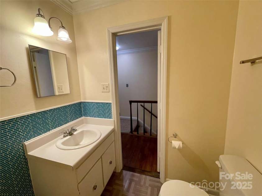 250 Nixon Road, Belmont, NC 28012.  MLS# CAR4275204, YatesRealty ID 23029. 