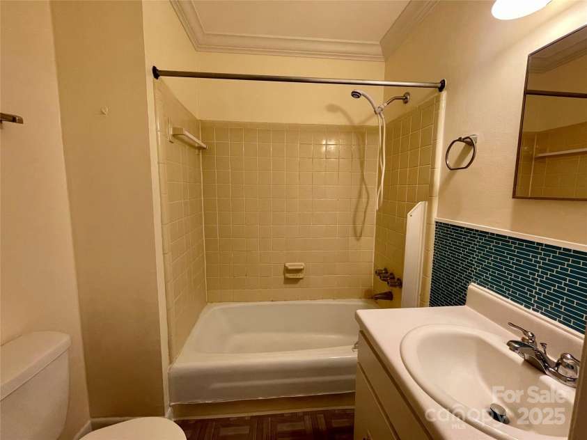 250 Nixon Road, Belmont, NC 28012.  MLS# CAR4275204, YatesRealty ID 23029. 