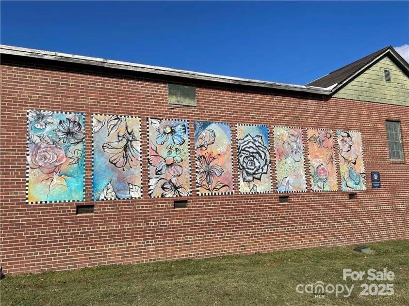 250 Nixon Road, Belmont, NC 28012.  MLS# CAR4275204, YatesRealty ID 23029. 