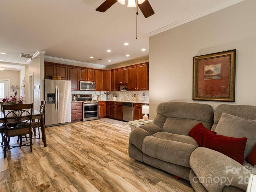 108 Sherman Oaks Street, Mooresville, NC 28115.  MLS# CAR4239199, YatesRealty ID 23030. 