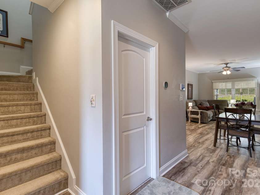 108 Sherman Oaks Street, Mooresville, NC 28115.  MLS# CAR4239199, YatesRealty ID 23030. 