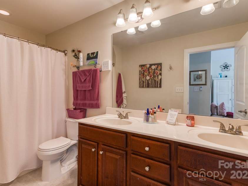 108 Sherman Oaks Street, Mooresville, NC 28115.  MLS# CAR4239199, YatesRealty ID 23030. 