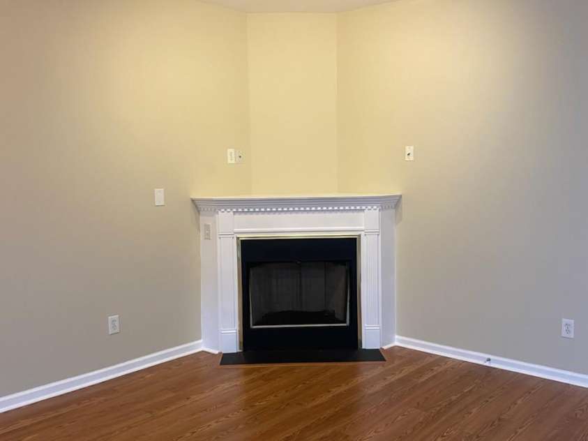112 Sunridge Drive, Mooresville, NC 28117.  MLS# CAR4382601, YatesRealty ID 23033. 