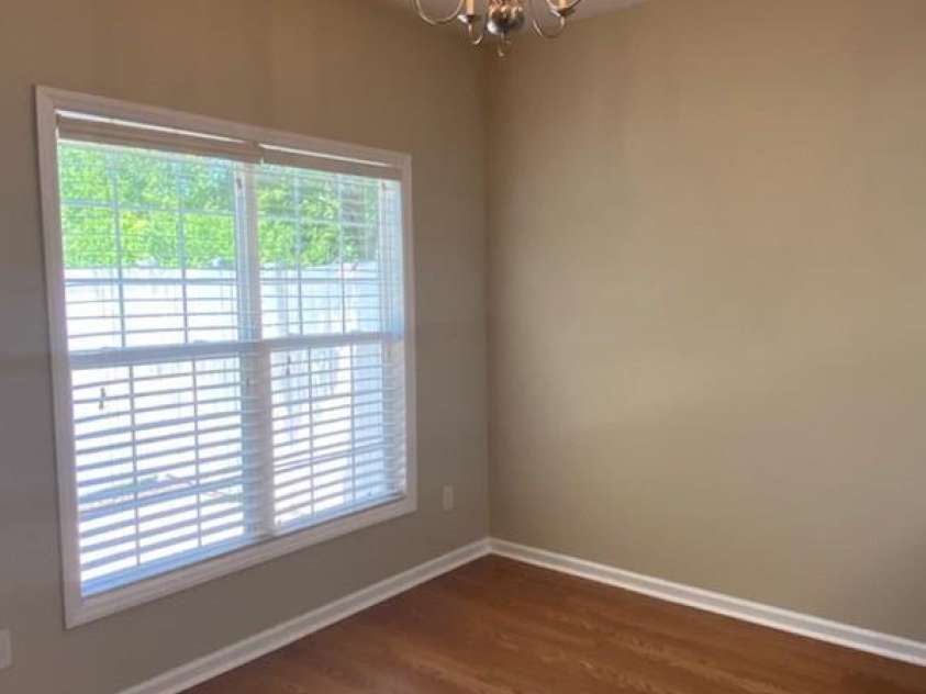 112 Sunridge Drive, Mooresville, NC 28117.  MLS# CAR4382601, YatesRealty ID 23033. 