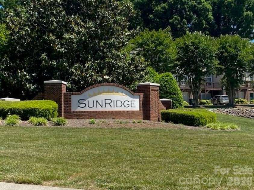 112 Sunridge Drive, Mooresville, NC 28117.  MLS# CAR4382601, YatesRealty ID 23033. 