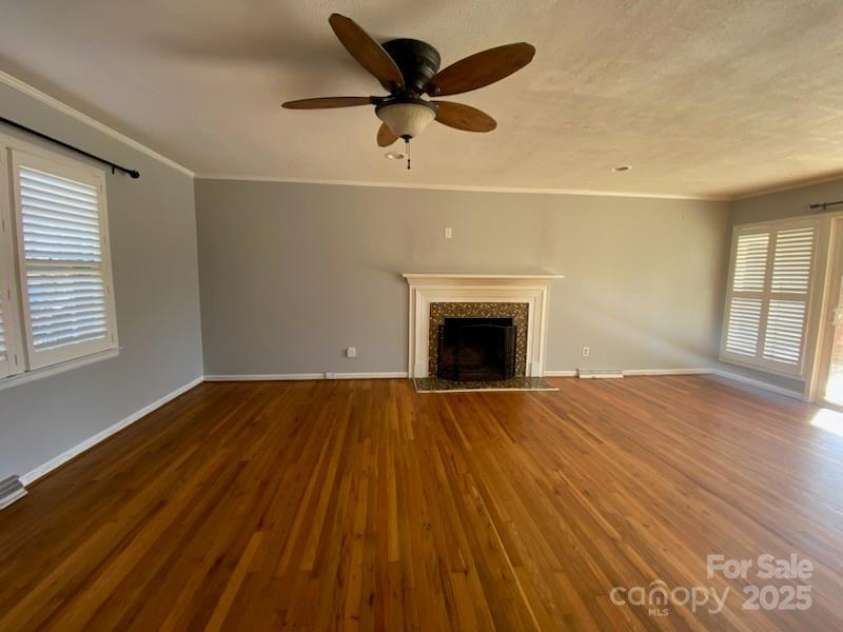 622 Carolina Avenue, Statesville, NC 28677.  MLS# CAR4330769, YatesRealty ID 23034. 