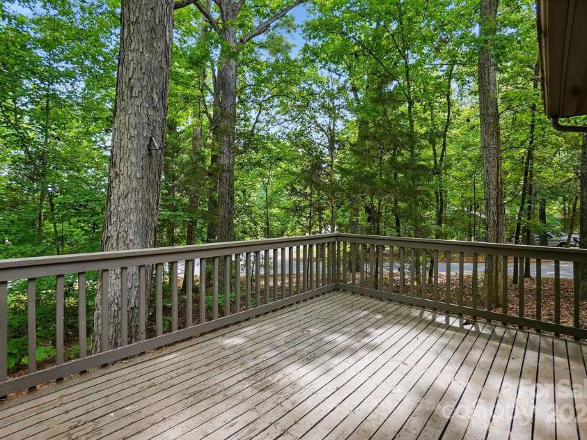 392 Tall Oaks Trail, Fort Mill, SC 29715.  MLS# CAR4257699, YatesRealty ID 23036. Back Deck