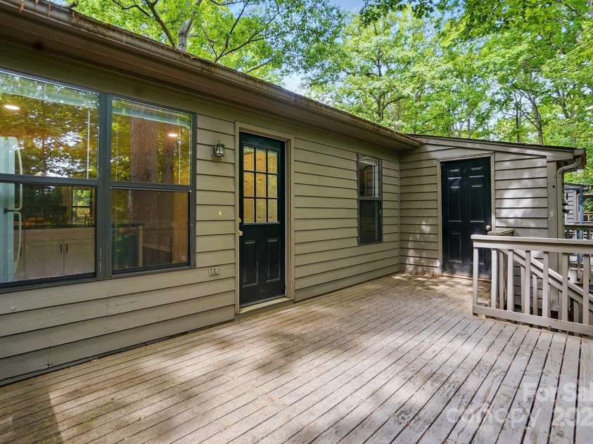 392 Tall Oaks Trail, Fort Mill, SC 29715.  MLS# CAR4257699, YatesRealty ID 23036. Back Deck
