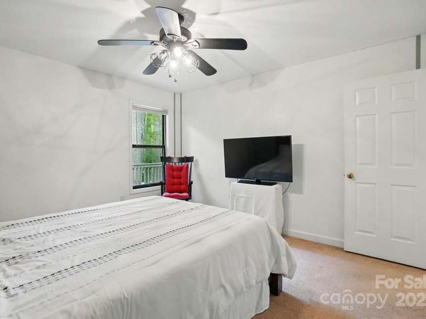 392 Tall Oaks Trail, Fort Mill, SC 29715.  MLS# CAR4257699, YatesRealty ID 23036. Bedroom 2