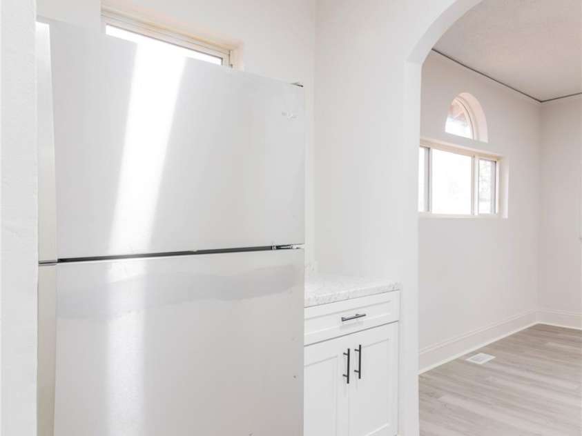 2616 Holton Avenue, Charlotte, NC 28208.  MLS# CAR4245119, YatesRealty ID 23038. 