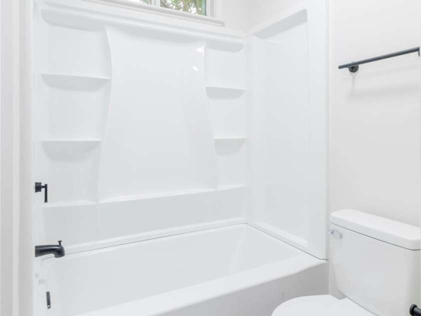 2616 Holton Avenue, Charlotte, NC 28208.  MLS# CAR4245119, YatesRealty ID 23038. 