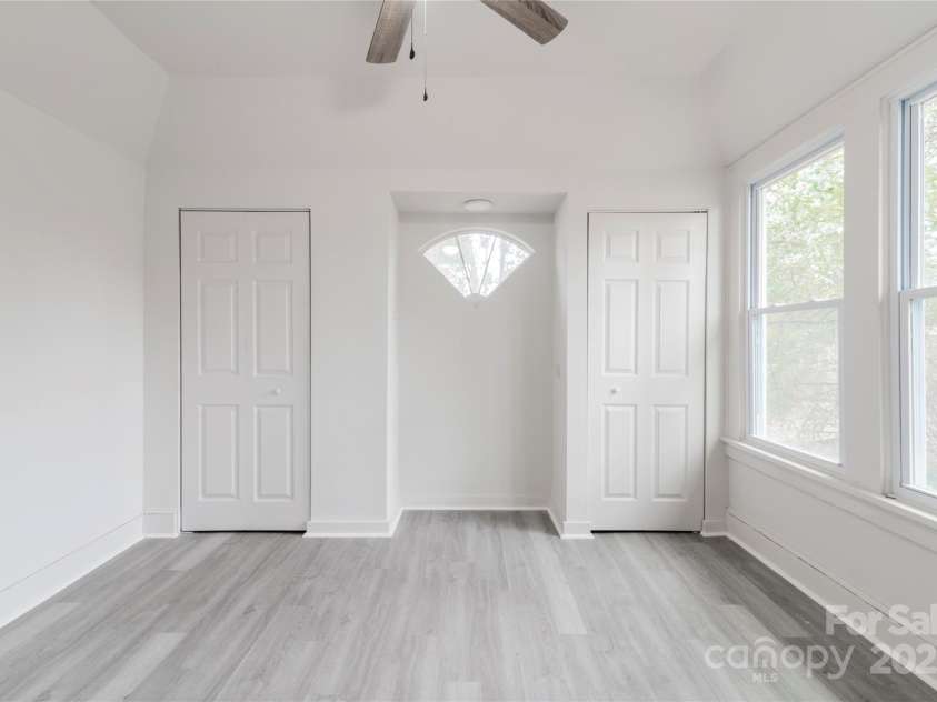 2616 Holton Avenue, Charlotte, NC 28208.  MLS# CAR4245119, YatesRealty ID 23038. 