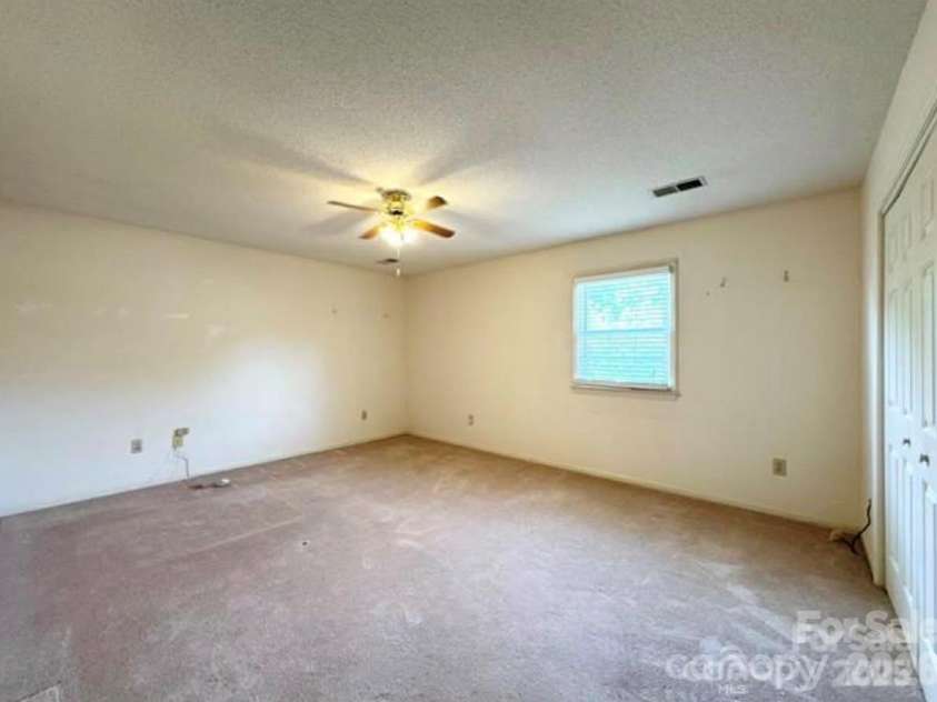 1164 Hidden Lake Drive, Granite Falls, NC 28630.  MLS# CAR4335182, YatesRealty ID 2304. 