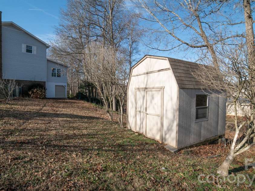 1164 Hidden Lake Drive, Granite Falls, NC 28630.  MLS# CAR4335182, YatesRealty ID 2304. 