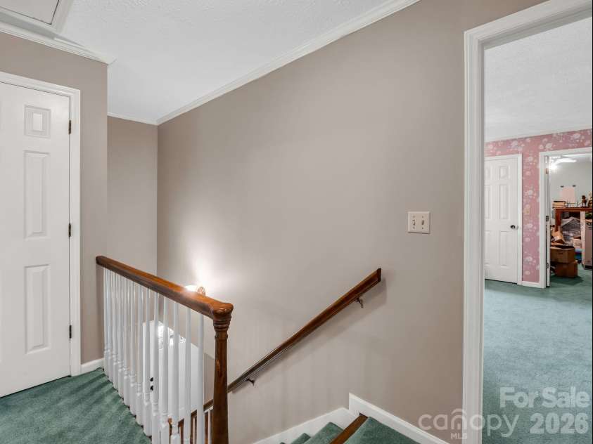 213 Raintree Drive, Hendersonville, NC 28791.  MLS# CAR4417820, YatesRealty ID 2304. 