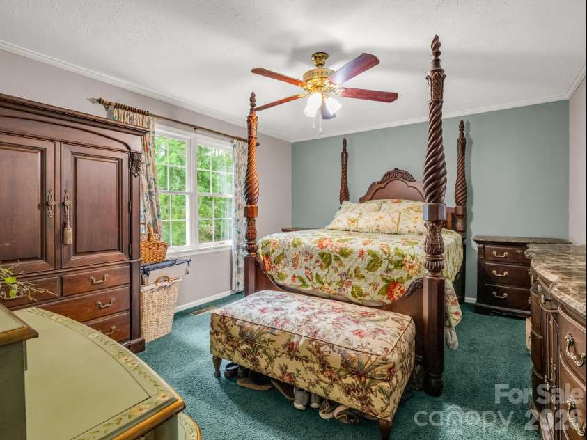 213 Raintree Drive, Hendersonville, NC 28791.  MLS# CAR4417820, YatesRealty ID 2304. Primary On Main