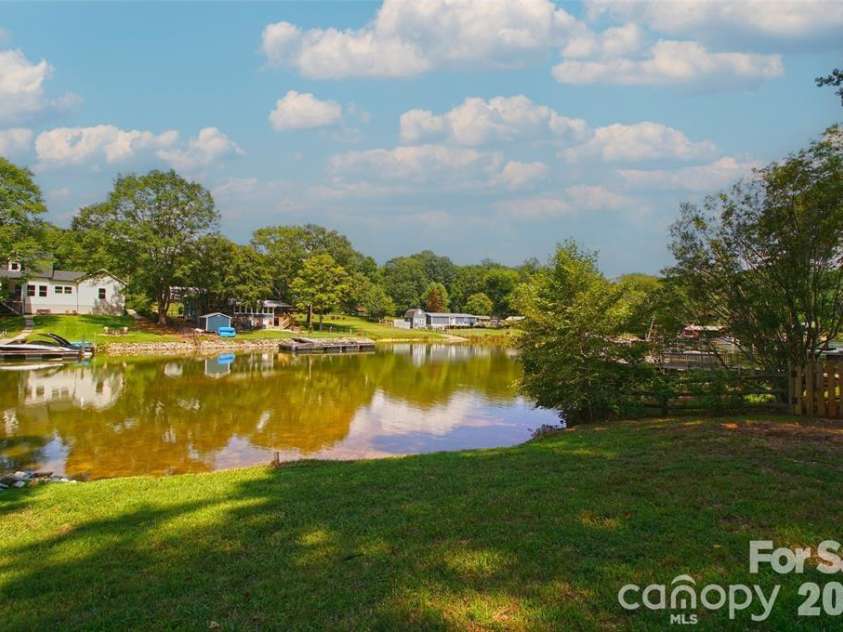 7010 Executive Circle, Denver, NC 28037.  MLS# CAR4383024, YatesRealty ID 23040. Lake access