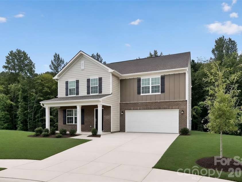 1637 Cottage Creek Drive, Bessemer City, NC 28016.  MLS# CAR4383079, YatesRealty ID 23041. 