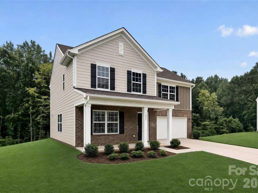 1637 Cottage Creek Drive, Bessemer City, NC 28016.  MLS# CAR4383079, YatesRealty ID 23041. 