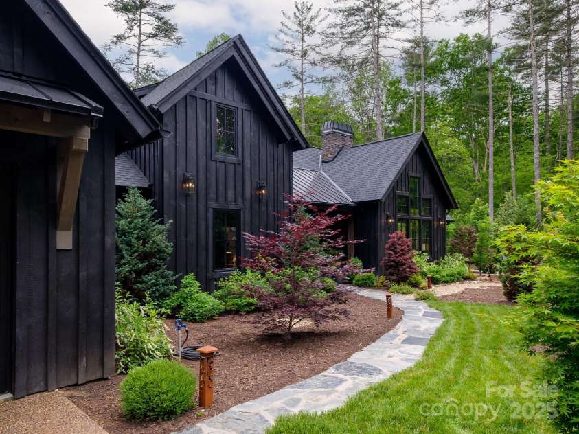 276 Stone Field Trail, Brevard, NC 28712.  MLS# CAR4255863, YatesRealty ID 23042. 