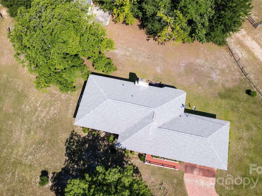 1444 Society Hill Road, Darlington, SC 29540.  MLS# CAR4273818, YatesRealty ID 23043. 