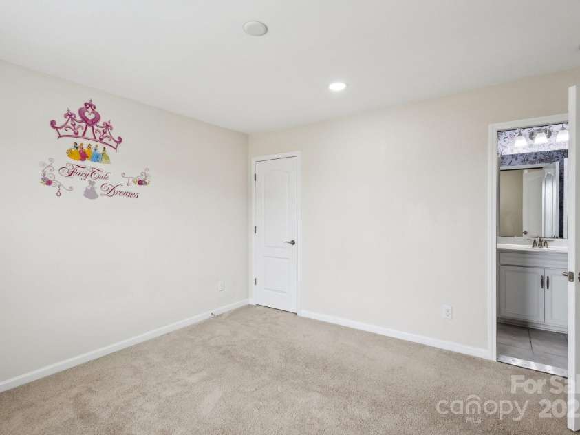 4029 Spring Garden Street, Fort Mill, SC 29715.  MLS# CAR4263052, YatesRealty ID 23046. 