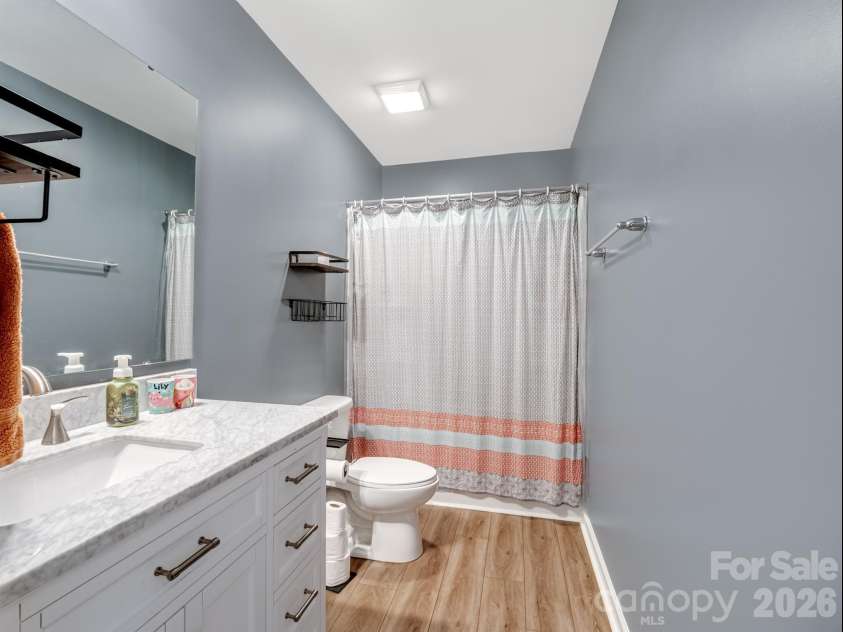 629 Gants Road, York, SC 29745.  MLS# CAR4378363, YatesRealty ID 23046. 