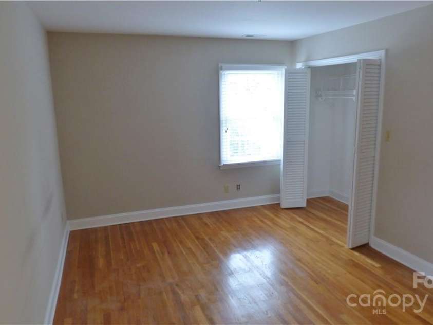 1245 Paddock Circle, Charlotte, NC 28209.  MLS# CAR4263851, YatesRealty ID 23047. Master BR