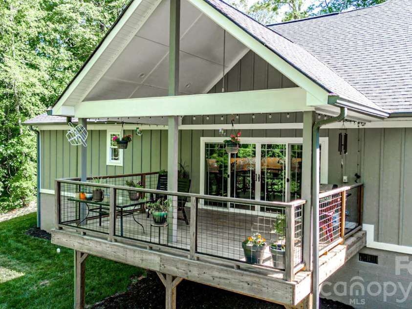 278 Hunters Trace, Rutherfordton, NC 28139.  MLS# CAR4381519, YatesRealty ID 23047. 