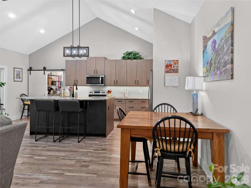 278 Hunters Trace, Rutherfordton, NC 28139.  MLS# CAR4381519, YatesRealty ID 23047. 