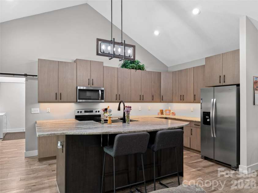 278 Hunters Trace, Rutherfordton, NC 28139.  MLS# CAR4381519, YatesRealty ID 23047. 