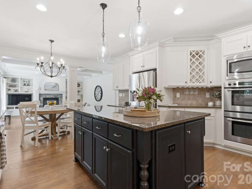 235 Grey Road, Davidson, NC 28036.  MLS# CAR4382846, YatesRealty ID 23048. 