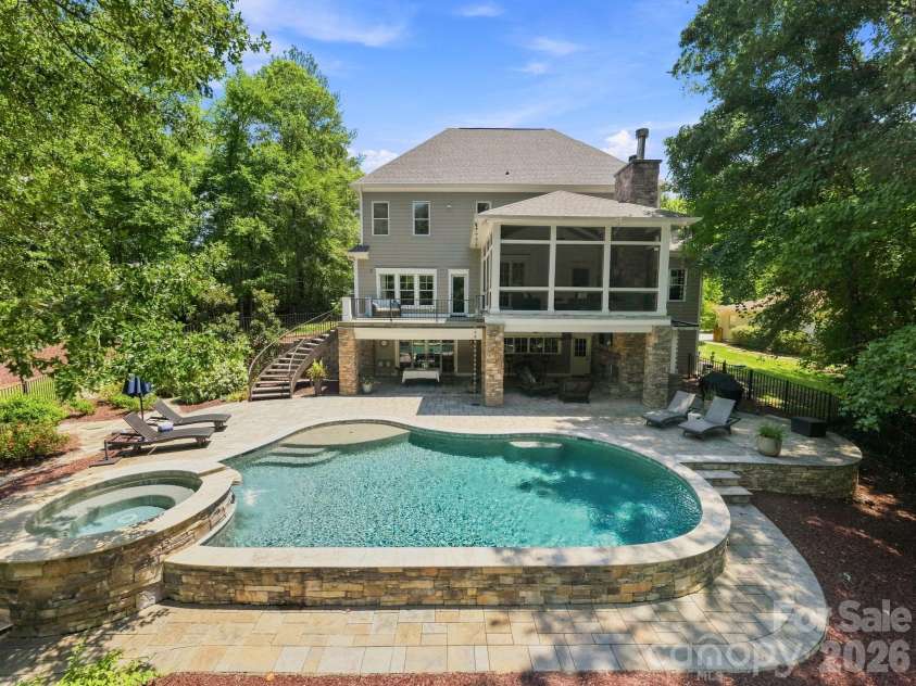 235 Grey Road, Davidson, NC 28036.  MLS# CAR4382846, YatesRealty ID 23048. 