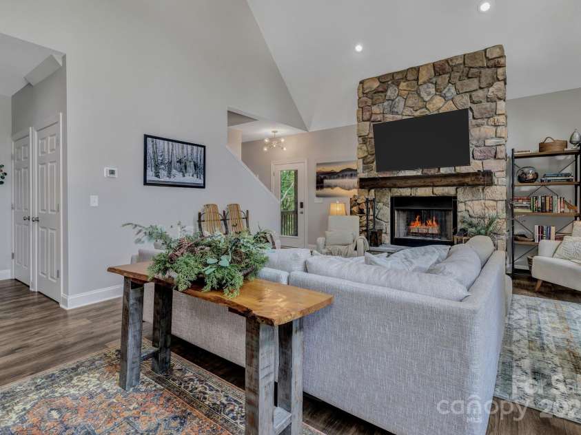 306 Feather Falls Trail, Black Mountain, NC 28711.  MLS# CAR4274840, YatesRealty ID 23050. 