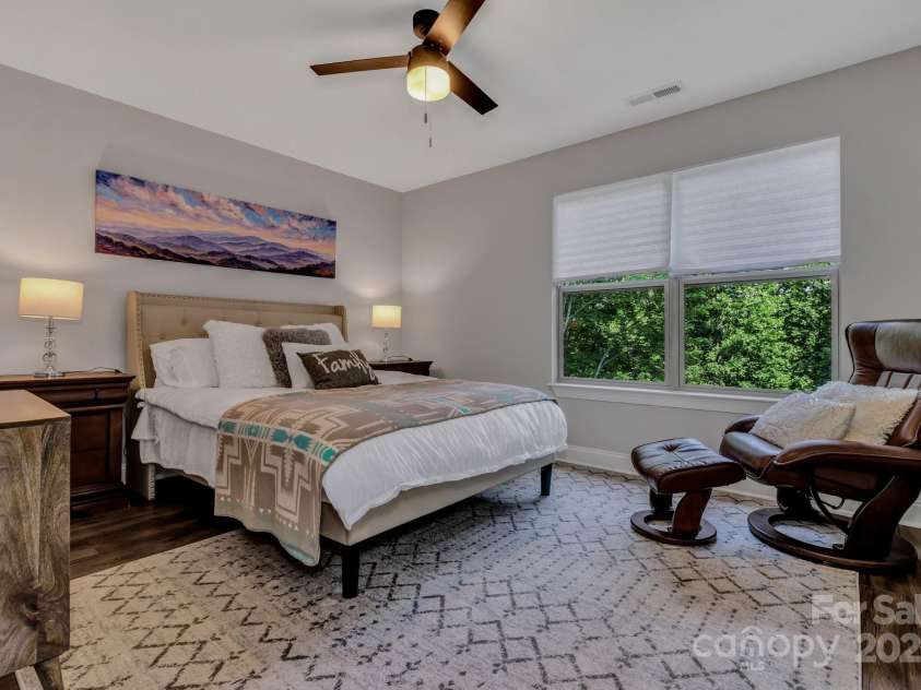 306 Feather Falls Trail, Black Mountain, NC 28711.  MLS# CAR4274840, YatesRealty ID 23050. 