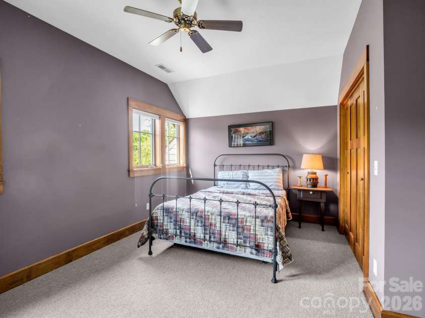 5 Longfellow Drive, Black Mountain, NC 28711.  MLS# CAR4380813, YatesRealty ID 23051. 
