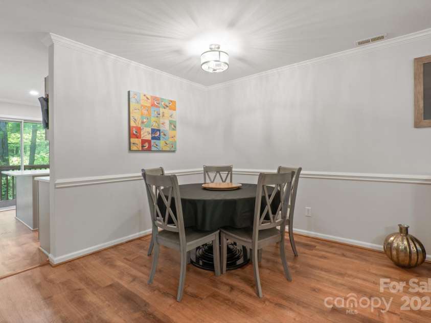 9214 Arbourgate Meadows Lane, Charlotte, NC 28277.  MLS# CAR4276061, YatesRealty ID 23051. 