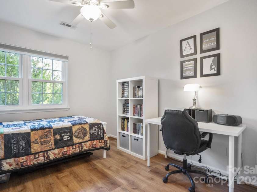 9214 Arbourgate Meadows Lane, Charlotte, NC 28277.  MLS# CAR4276061, YatesRealty ID 23051. 