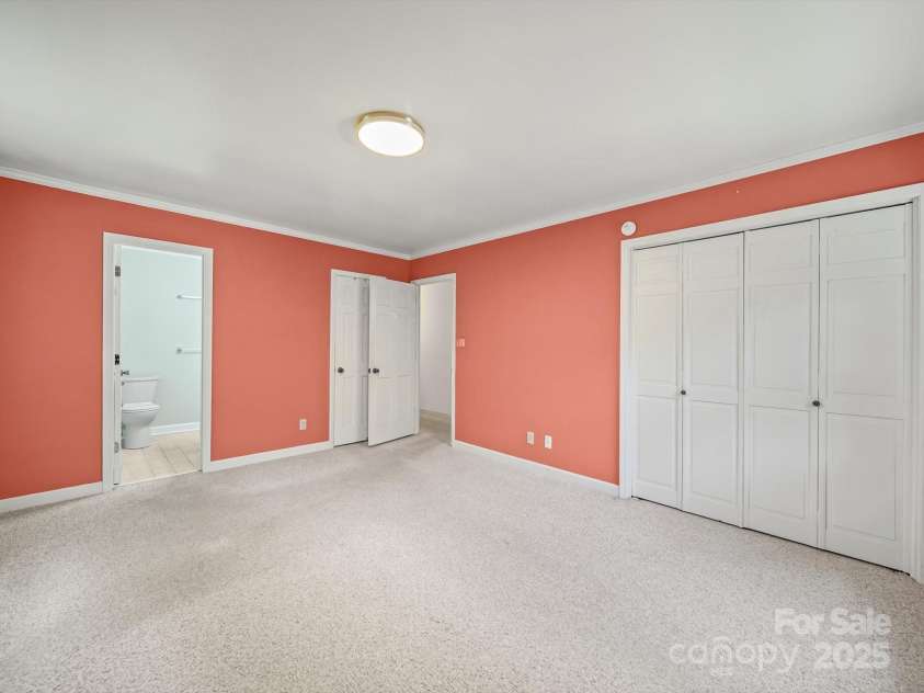 2104 Stoneyridge Drive, Charlotte, NC 28214.  MLS# CAR4275022, YatesRealty ID 23053. Primary Bedroom