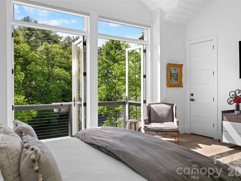 2235 Cold Mountain Road, Lake Toxaway, NC 28747.  MLS# CAR4382009, YatesRealty ID 23055. 