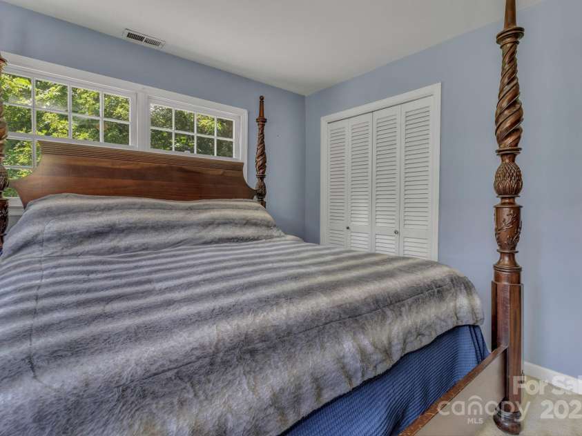 254 Wildwood Terrace, Marion, NC 28752.  MLS# CAR4276197, YatesRealty ID 23057. 