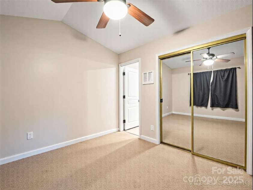 131 Morningside Lane, Hendersonville, NC 28792.  MLS# CAR4276321, YatesRealty ID 23059. 