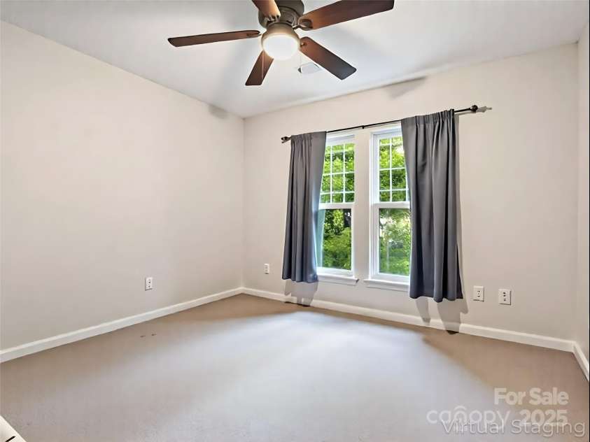 131 Morningside Lane, Hendersonville, NC 28792.  MLS# CAR4276321, YatesRealty ID 23059. 