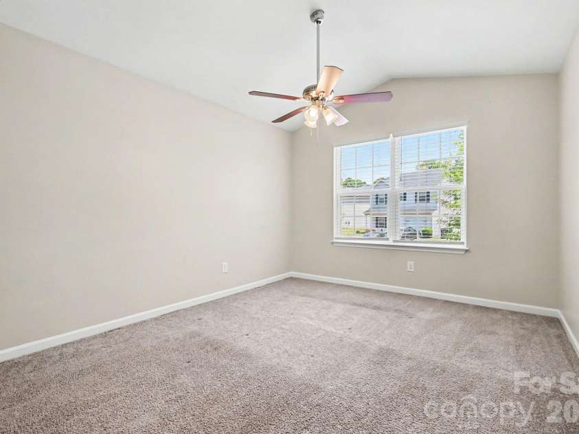 6532 Pennacook Drive, Charlotte, NC 28214.  MLS# CAR4382292, YatesRealty ID 23059. 