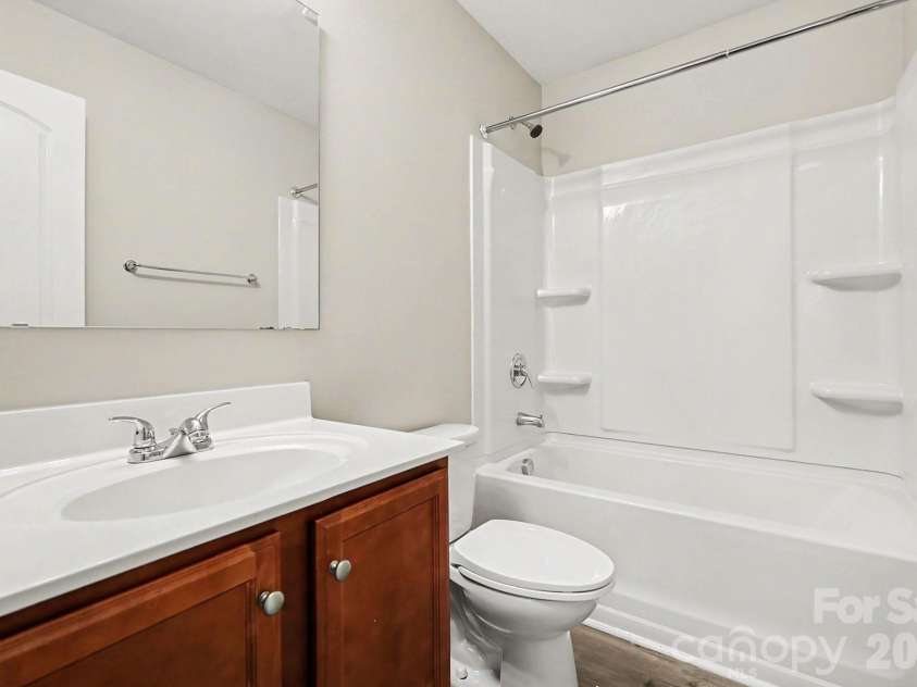 6532 Pennacook Drive, Charlotte, NC 28214.  MLS# CAR4382292, YatesRealty ID 23059. 