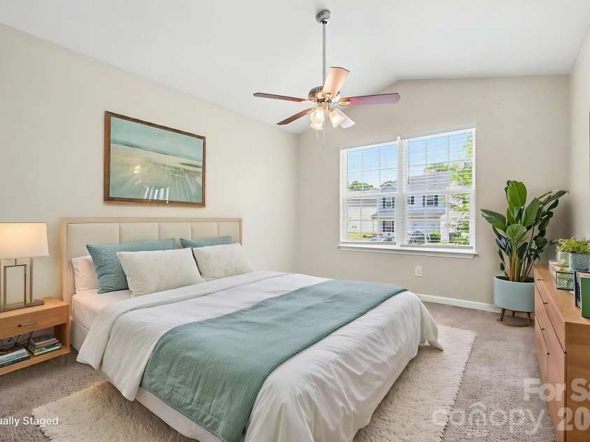 6532 Pennacook Drive, Charlotte, NC 28214.  MLS# CAR4382292, YatesRealty ID 23059. Virtually Staged
