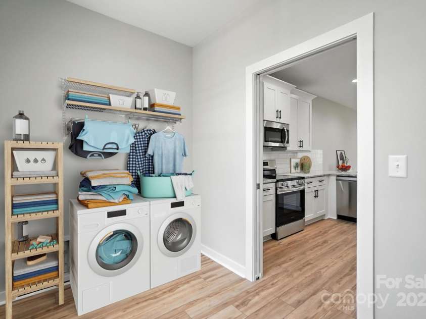 1530 29th Street, Hickory, NC 28602.  MLS# CAR4300655, YatesRealty ID 2306. 