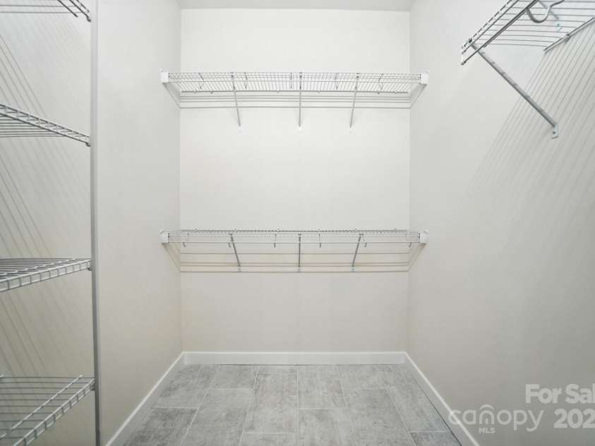 1530 29th Street, Hickory, NC 28602.  MLS# CAR4300655, YatesRealty ID 2306. 